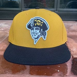 Pittsburgh Pirates fitted hat